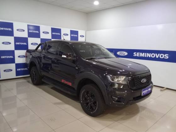 FORD RANGER 3.2 FX4 4X4 CD 20V DIESEL 4P AUTOMÁTICO FORD RANGER 3.2 FX4 4X4 CD 20V DIESEL 4P AUTOMÁTICO